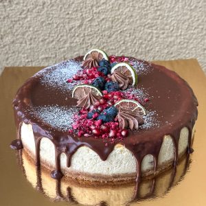 Küpsetatud juustukook Geisha šokolaadiga